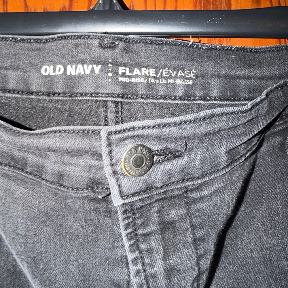 Old Navy Women's Charcoal Flare Jeans